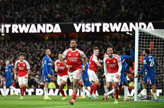 开云体育入口-【英超】角球对轰！阿森纳2比1十人切尔西5分领跑