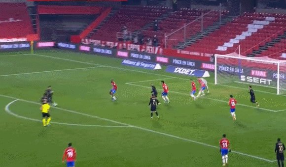 1612395568048071880.gif